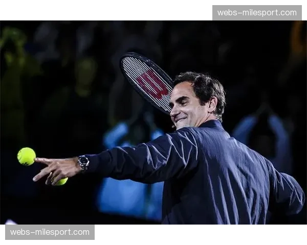 特写:生涯最后一舞?41岁的网球传奇费德勒在拉沃尔杯表演赛后的动情演讲 特写:生涯最后一舞?41岁的网球传奇费德勒在拉沃尔杯表演赛后的动情演讲