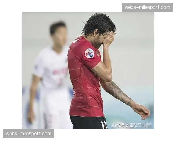 切尔西·格雷与珠宝·洛伊德续约,王牌队核心阵容保留 切尔西·格雷与珠宝·洛伊德续约,王牌队核心阵容保留